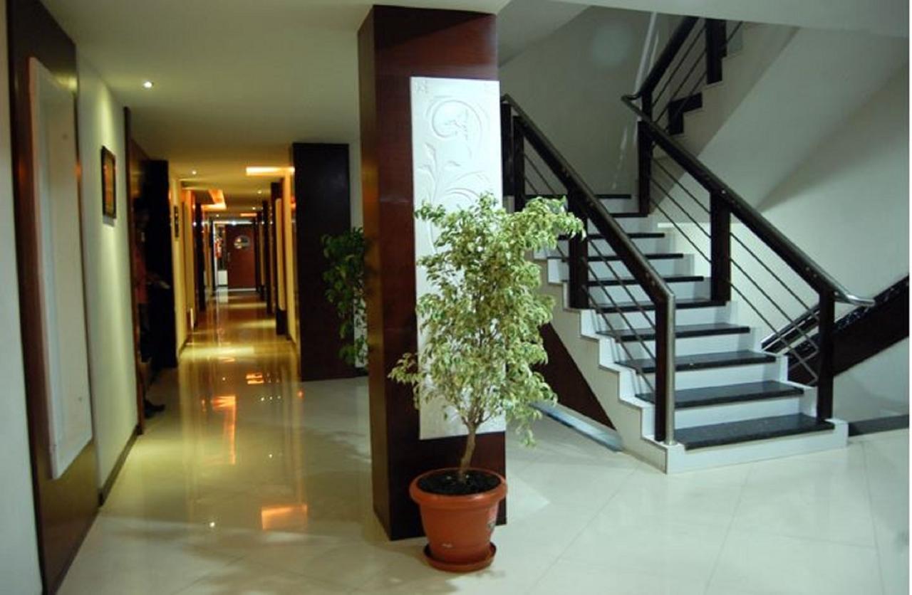 Hotel Amit International Bhilai Экстерьер фото